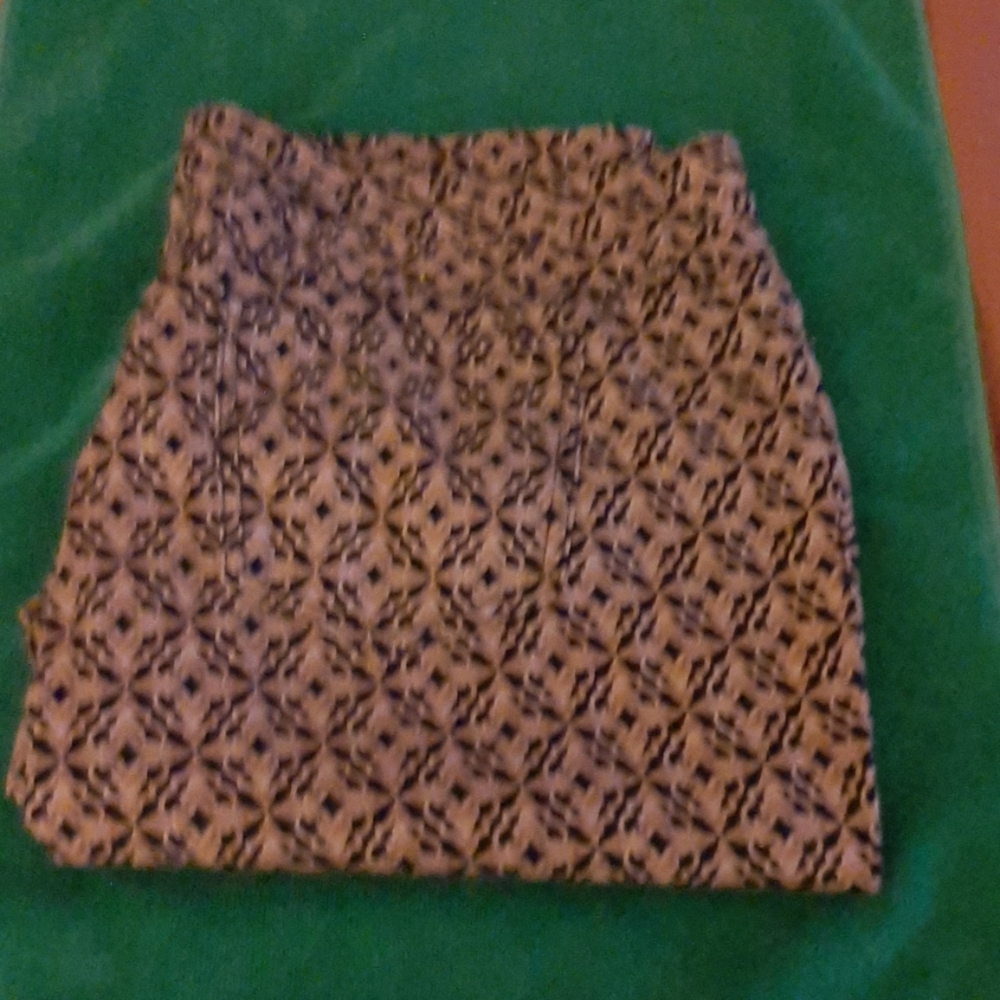 Pants - Picture 4 of 4